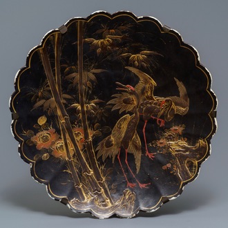 A massive Japanese lacquered porcelain dish, Arita, Edo, 17/18th C.