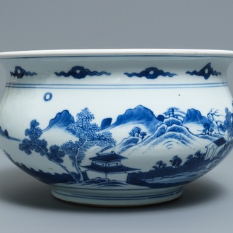 Un brûle-parfum en porcelaine de Chine bleu et blanc à décor de figures dans un paysage, Kangxi
