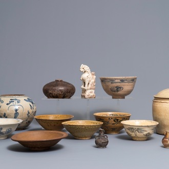 A collection of 13 Vietnamese wares, mostly 14/15th C.