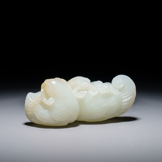 Un groupe en jade sculpté figurant deux canards, 19/20ème