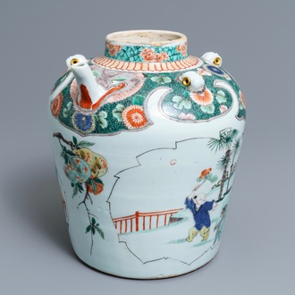A large Chinese famille verte teapot or ewer, Kangxi