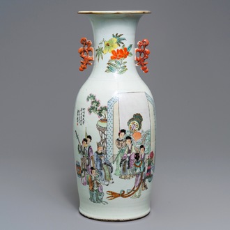 A Chinese famille rose two-sided design vase, 19/20th C.