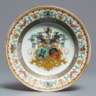Une assiette armoriée de Bistrate et Poli en porcelaine de Chine pour le marché belge, Qianlong, vers 1736