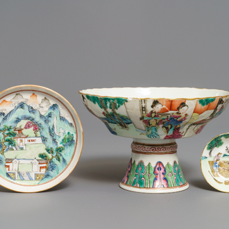 Trois pièces en porcelaine de Chine famille rose, 19ème