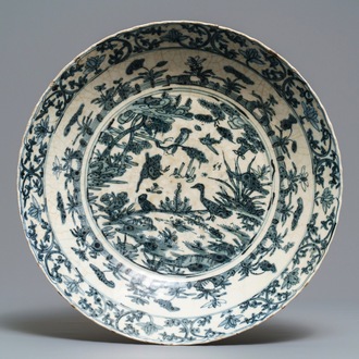 A large Chinese blue and white Swatow dish, Ming