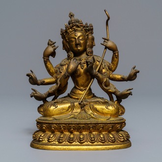 Une figure d'Ushnishavijaya en bronze doré incrusté, Sino-Tibet, 17/18ème