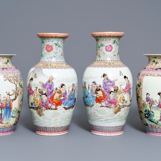 Deux paires de vases en porcelaine de Chine famille rose, marques de Qianlong, République, 20ème