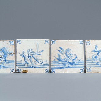 Vier blauwwitte Delftse tegels met zeewezens, Gent, eind 17e eeuw