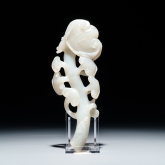 Un modèle d'un champignon lingzhi en jade blanc, Chine, 19/20ème