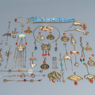 A varied collection of Chinese jade and agate-embellished silver, 19/20th C.