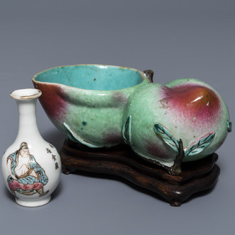 A Chinese famille rose peach-shaped brush washer and a miniature 'Wu Shuang Pu' vase, 19th C.