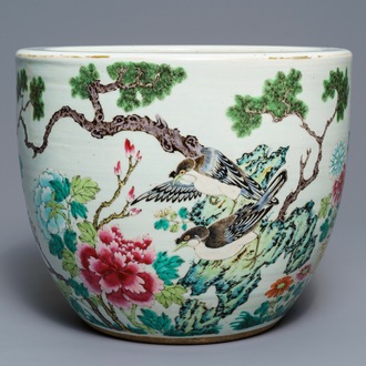 A Chinese famille rose jardinière with birds among flowers, 19th C.
