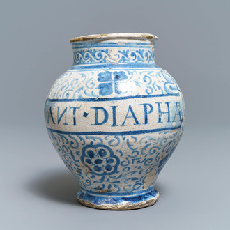 A blue and white Antwerp or Northern Netherlands maiolica drug jar, 2nd half 16th C.