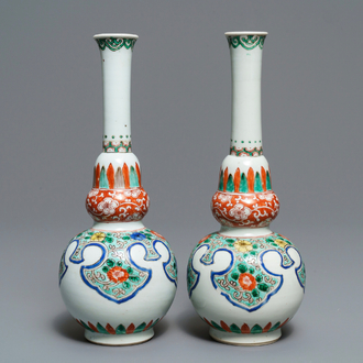 A pair of Chinese famille verte double gourd vases, Kangxi
