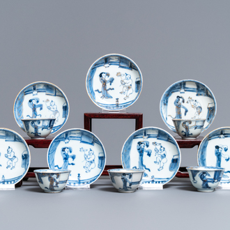 Six Chinese blue and white cups and seven saucers with gilded design, Kangxi/Yongzheng