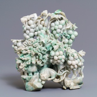 A Chinese jadeite carving of two cats among grapes and flowers, 20th C.