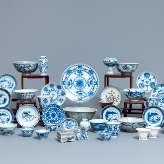 A varied collection of mostly blue and white Chinese porcelain, Ming and later