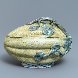 A polychrome Dutch Delft squash tureen and cover, 18th C.