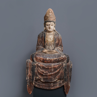 Une figure d'une Bodhisattva en bois peint, Chine, 18/19ème