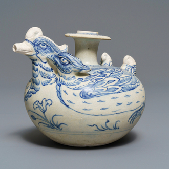 Un kendi en forme de deux canards en grès porcelaineux en bleu et blanc, Annam, Vietnam, 14/15ème