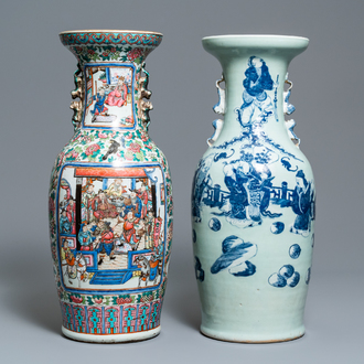 Un vase en porcelaine de Chine famille rose et un en bleu et blanc sur fond céladon, 19ème
