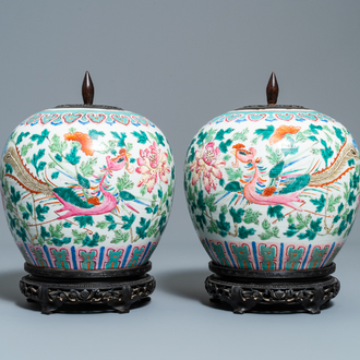 A pair of Chinese famille rose ginger jars with phoenixes, 19th C.