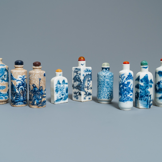 Nine Chinese blue and white snuff bottles, 19/20th C.