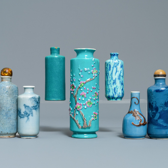 Seven Chinese miniature vases and snuff bottles, 19/20th C.