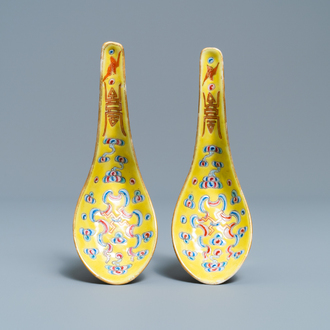 A pair of Chinese famille rose yellow-ground spoons, Guangxu mark and of the period