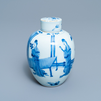 Un pot couvert en porcelaine de Chine en bleu et blanc, marque de Chenghua, Kangxi