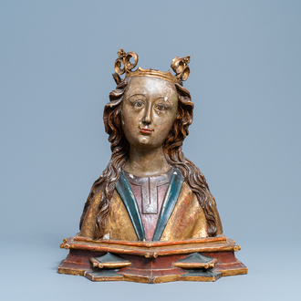 Un buste de la Vierge en bois sculpté et polychromie, Allemagne, 15/16ème