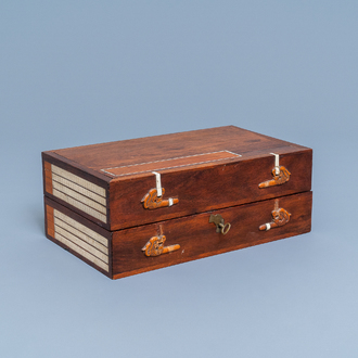 Un coffret nécessaire de lettré d'un peintre ou calligraphe, Chine, 19ème