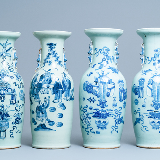 Vier Chinese vazen met blauw-wit decor op celadon fondkleur, 19e eeuw