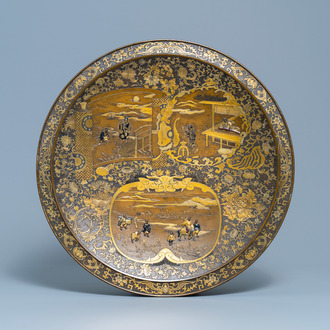 Un grand plat en bronze, signé Miyao, Japon, Meiji, 19ème