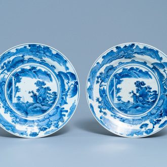 A pair of Japanese blue and white Arita dishes with mountainous landscapes, Edo, 17/18th C.