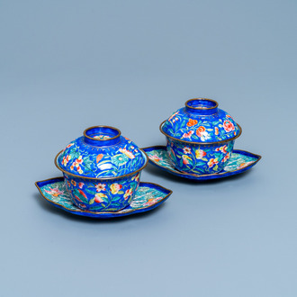 A pair of Vietnamese Phap Lam Hue enamel covered bowls on stands, 18/19th C.