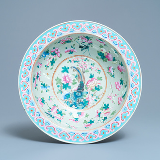 A large Chinese famille rose celadon-ground bowl, 19th C.
