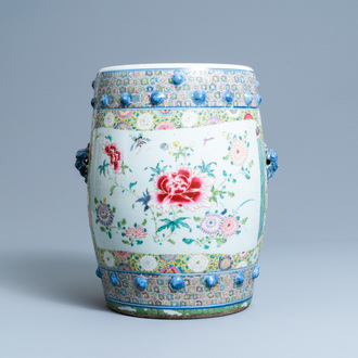 Un tabouret en porcelaine de Chine famille rose, Qianlong