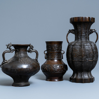 Three Chinese archaic bronze vases, 18/19th C.