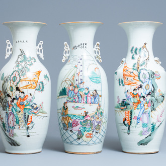 Trois vases en porcelaine de Chine famille rose, 19/20ème