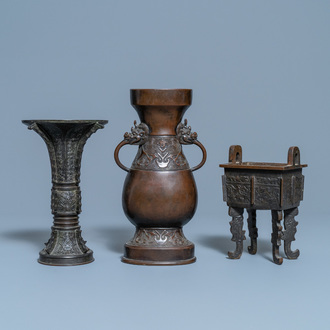 Two Chinese archaic bronze vases and a censer, 18/19th C.