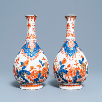 A pair of ribbed Dutch Delft doré vases, 18th C.