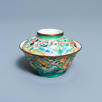 A Chinese Thai market Bencharong bowl and cover, 19th C.