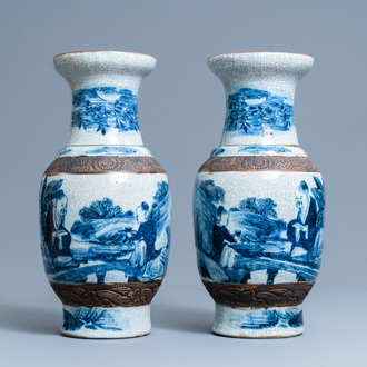 A pair of Chinese blue and white Nanking crackle-glazed vases, 19th C.