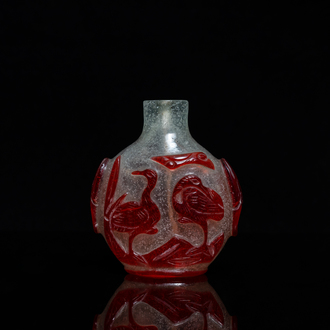 A Chinese red and white overlay glass snuff bottle, 18th C