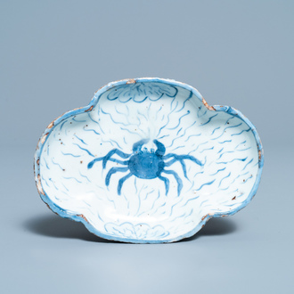 A Chinese blue and white ko-sometsuke 'crab' dish for the Japanese market, Tianqi
