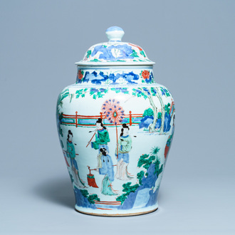 A large Chinese wucai vase and cover, Transitional period