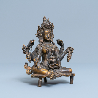 Une figure de Vasudhara en bronze solide, Népal, 19ème
