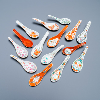 Fifteen Chinese famille rose and iron-red spoons, 19/20th C.