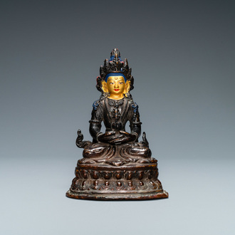 A Sino-Tibetan bronze figure of Buddha Amitayus, 19th C.